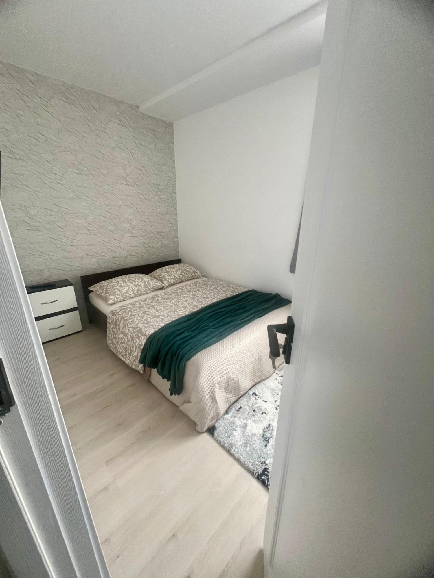 Apartament 2 Camere บายามาเร ภายนอก รูปภาพ